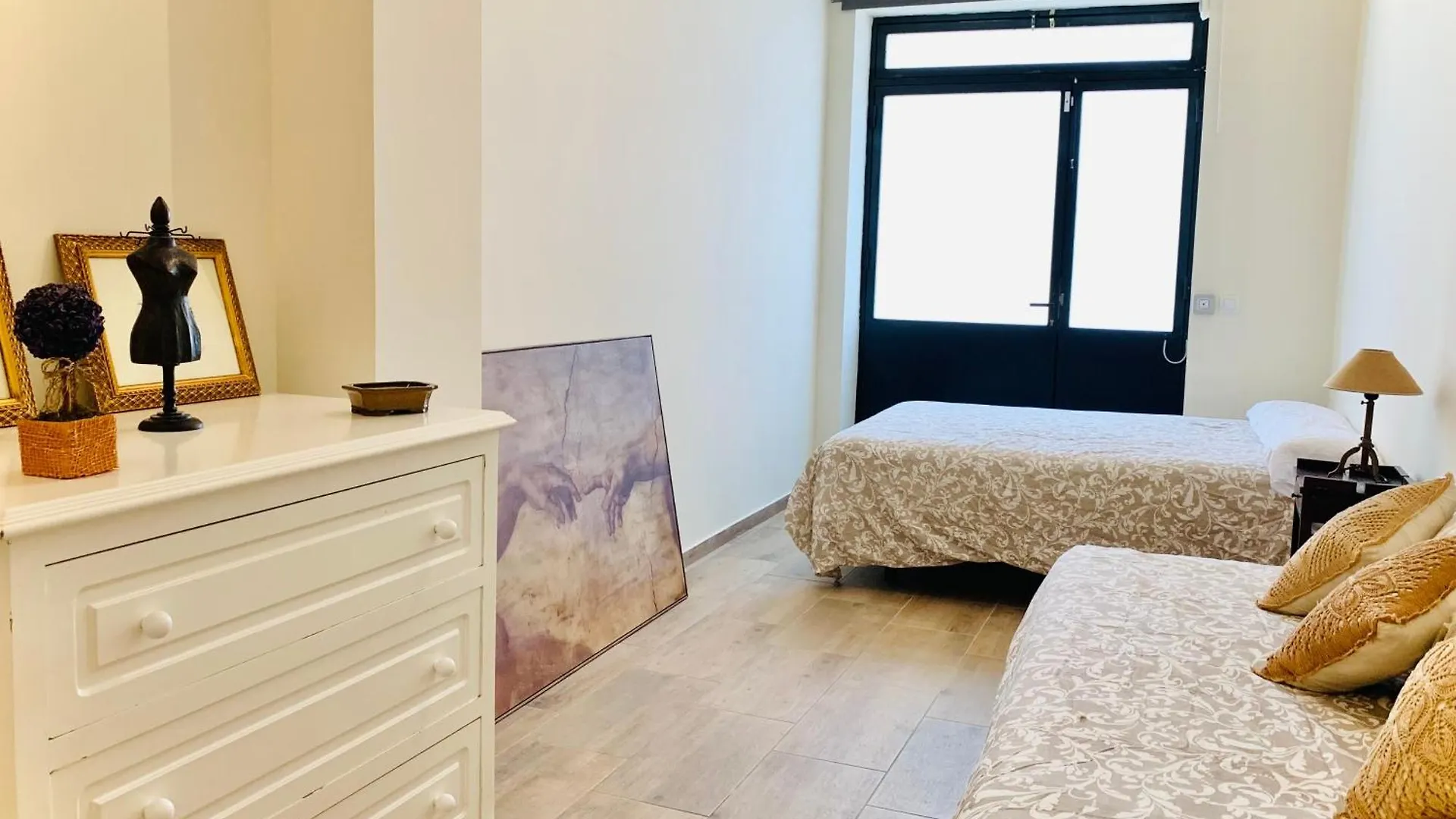 Apartamento Un Espacio Diferente En Triana. Sevilla