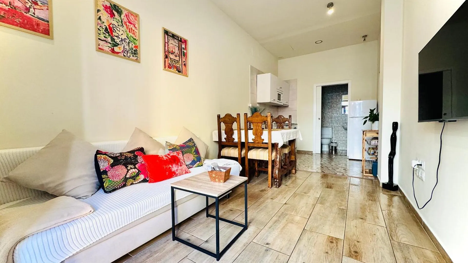 Apartment Un Espacio Diferente En Triana. Seville Spain